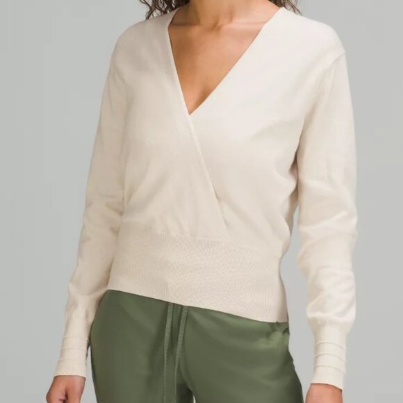 Lululemon Crossover Cream Ribbed Waist Sweater Size 12 Cotton/cashmere blend - Picture 1 of 6